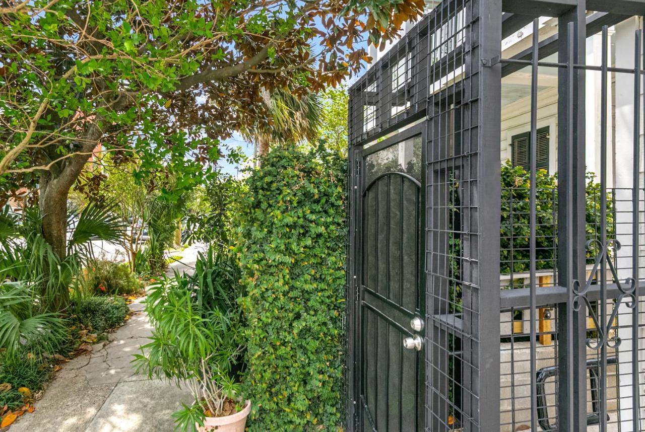 Breathtaking Condos Near French Quarter New Orleans Exterior photo